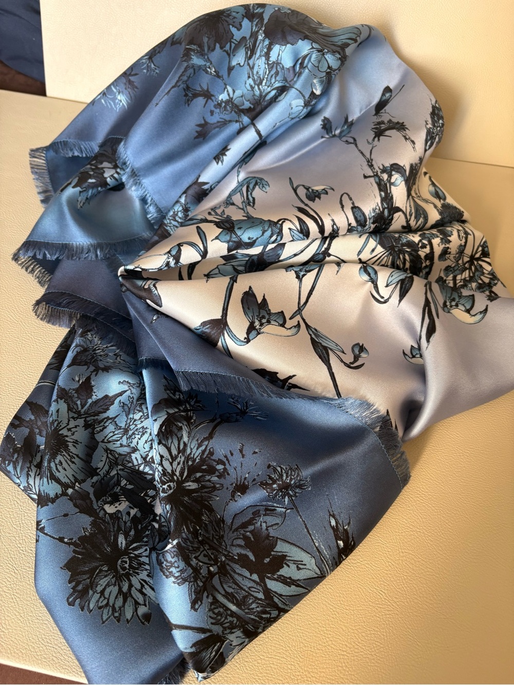 Christian Dior Floral 140 Giant Silk Scarf - Picture 4 of 10
